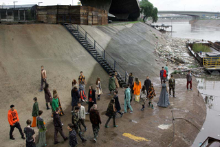 Illustration for article titled Toxic Fashion Show Celebrates Pollution